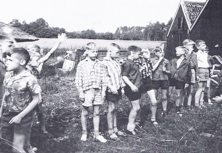 jongensclub op kamp jaren 60 jongensclub op kamp jaren 60